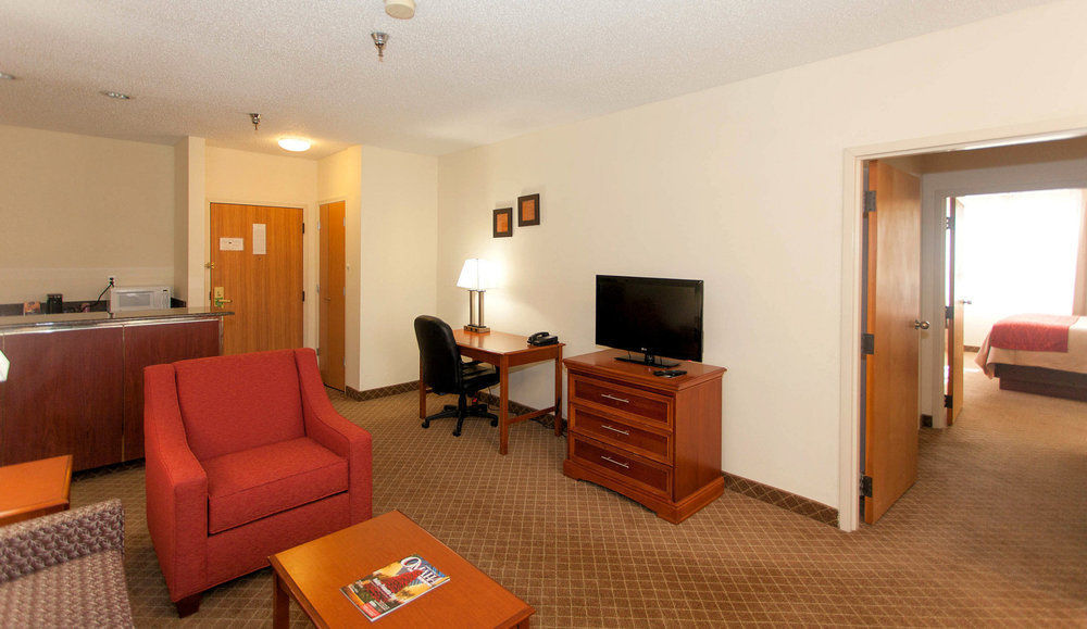 Four Points By Sheraton Omaha Midtown Exterior photo
